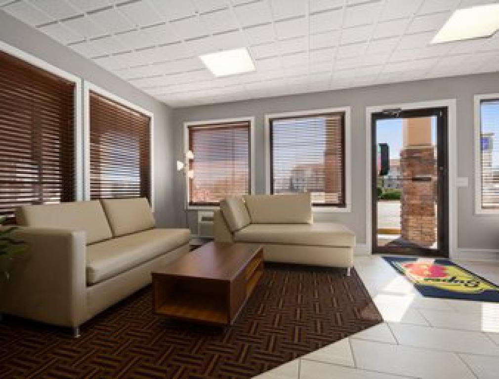 Super 8 By Wyndham Wytheville Exterior photo